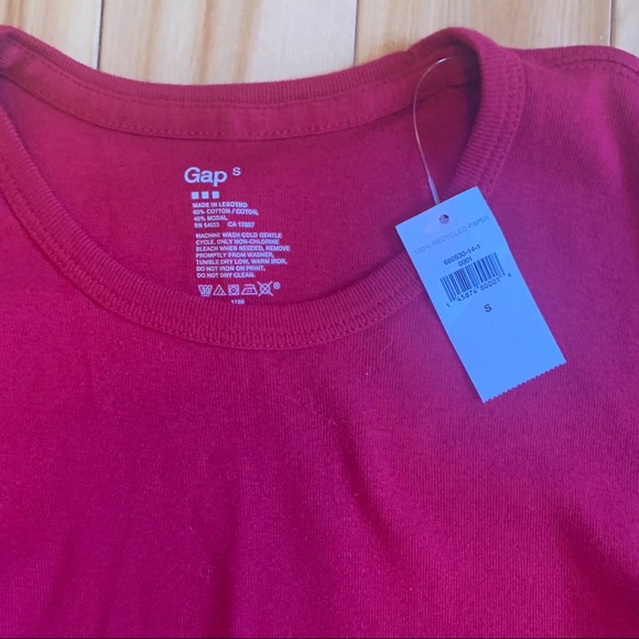 2/$15 Gap Long Sleeve Tee (NWT) - Picture 2 of 4
